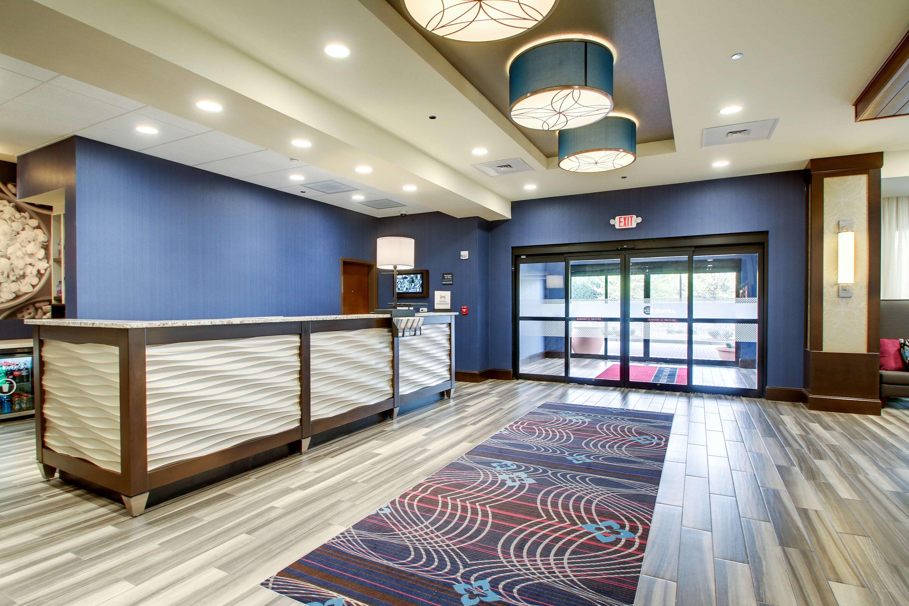 Hampton Inn & Suites Greenville Airport Eksteriør billede