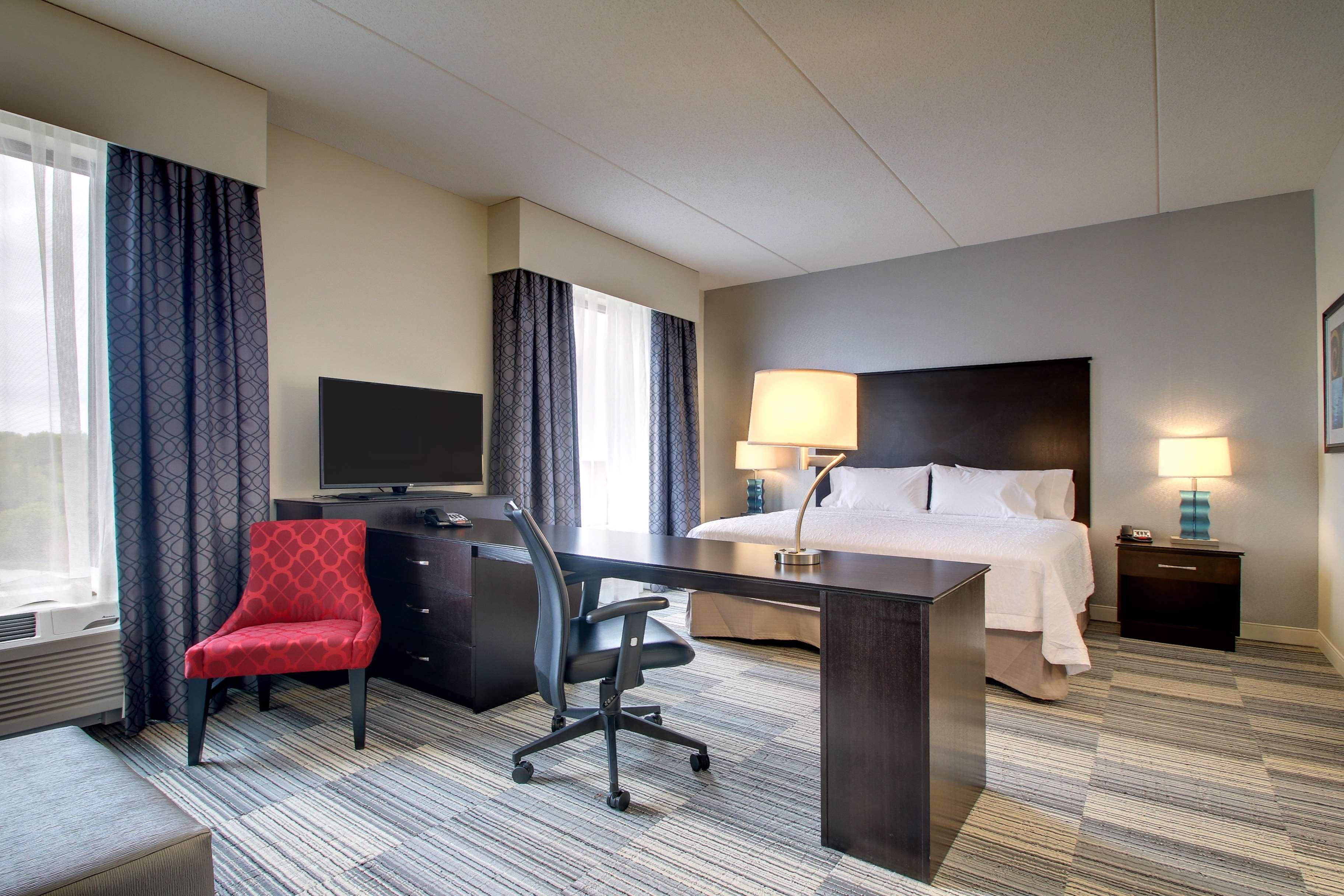 Hampton Inn & Suites Greenville Airport Eksteriør billede