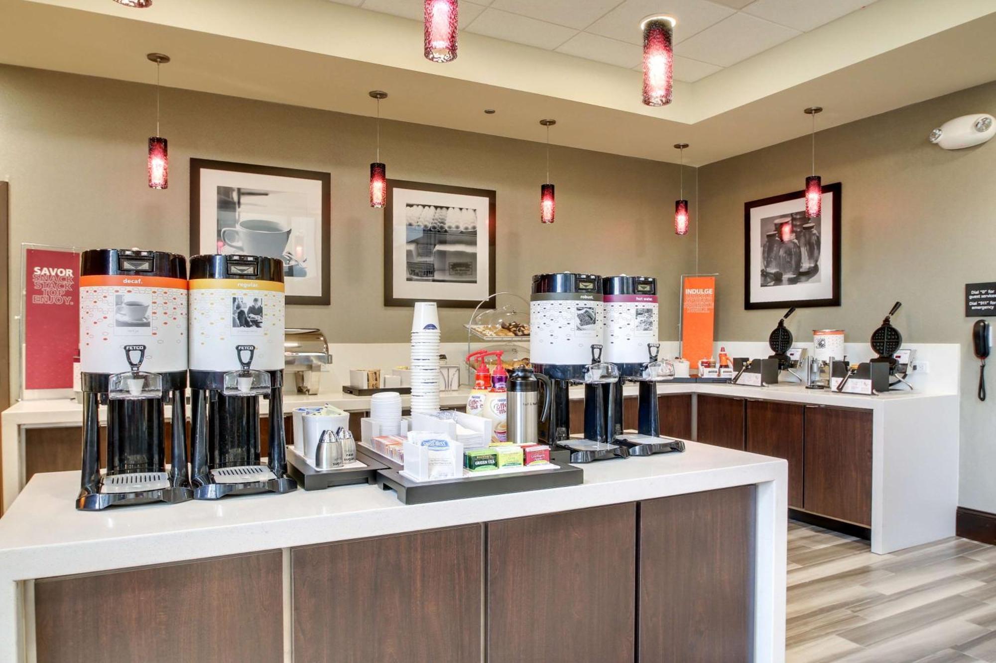 Hampton Inn & Suites Greenville Airport Eksteriør billede
