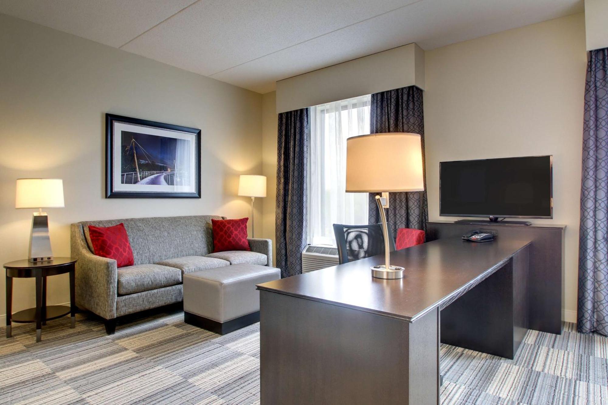 Hampton Inn & Suites Greenville Airport Eksteriør billede