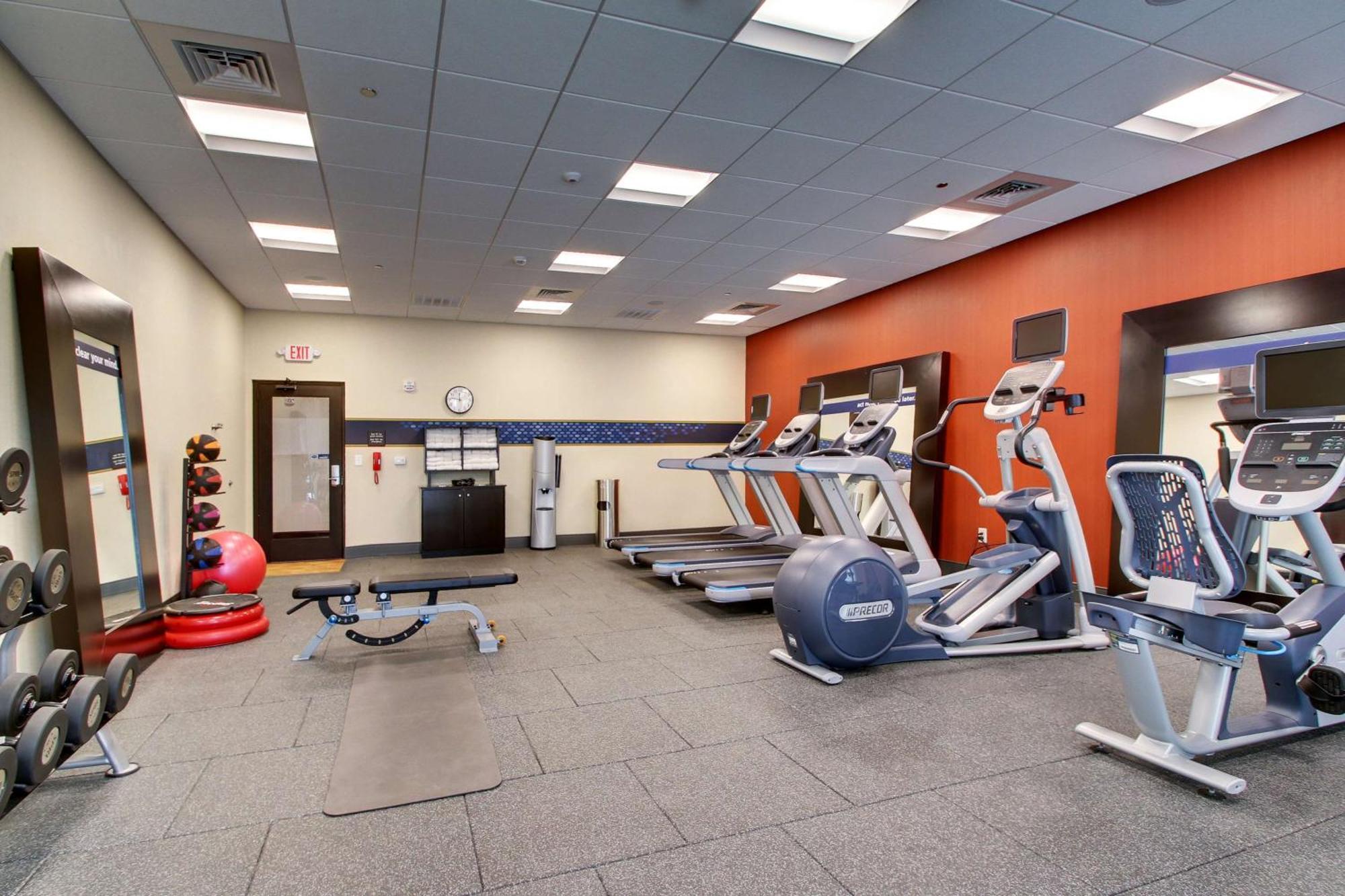 Hampton Inn & Suites Greenville Airport Eksteriør billede